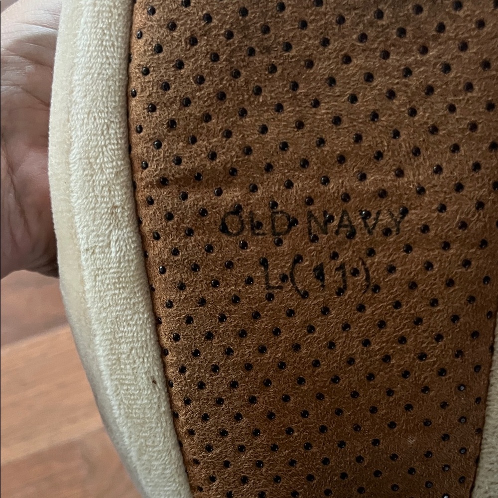 Old Navy Tan Dog Slippers - Picture 2 of 5